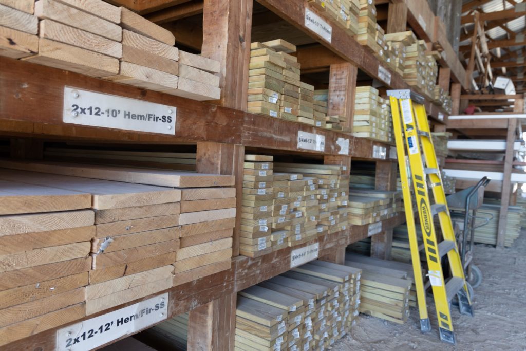 Why Should You Choose a Local Lumberyard? Nuzum